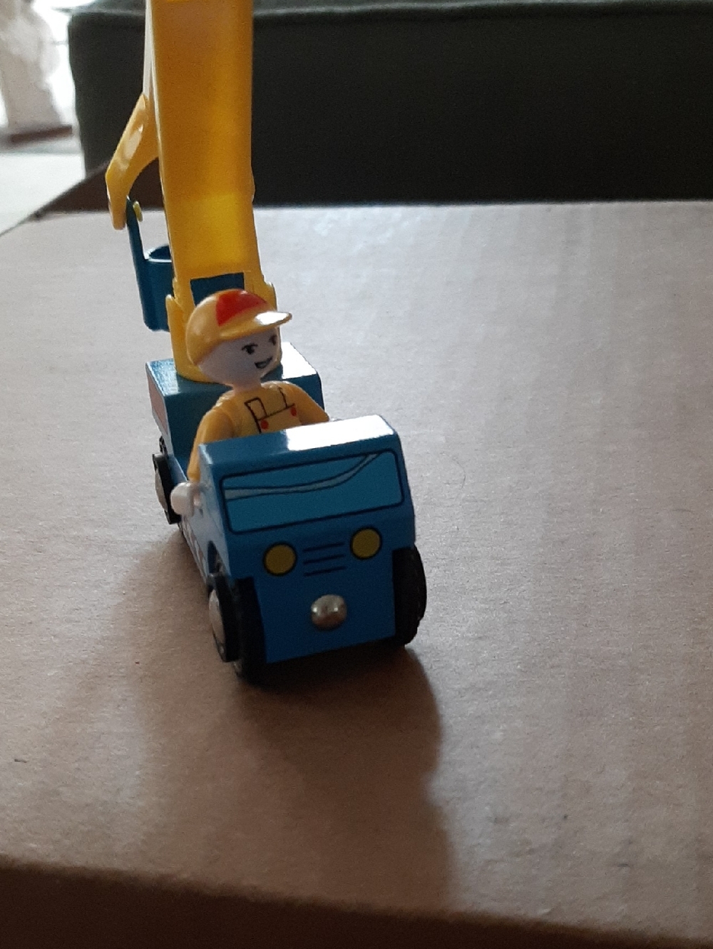 Brio Wooden Trucks - Picture 3 of 10